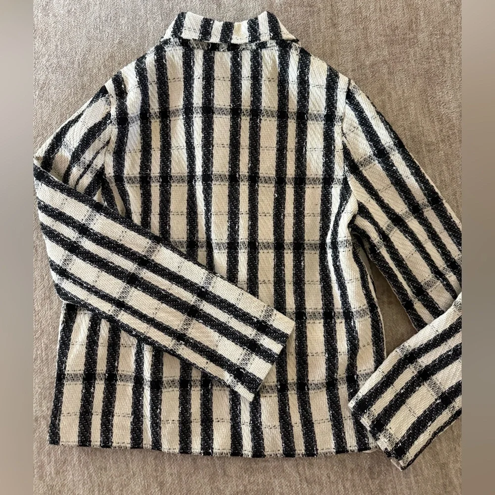 VESTIQUE BECCA BLAZER SIZE S - Picture 2 of 6